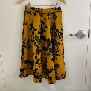 Faith and Joy Floral Mustard Midi Skirt Sz‎ M